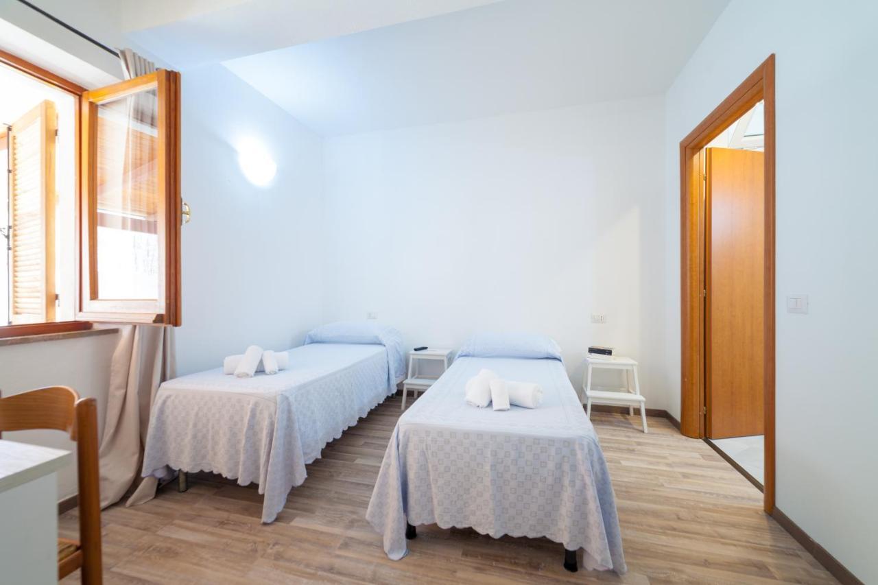 Brezza B&B Golfo Aranci Eksteriør bilde